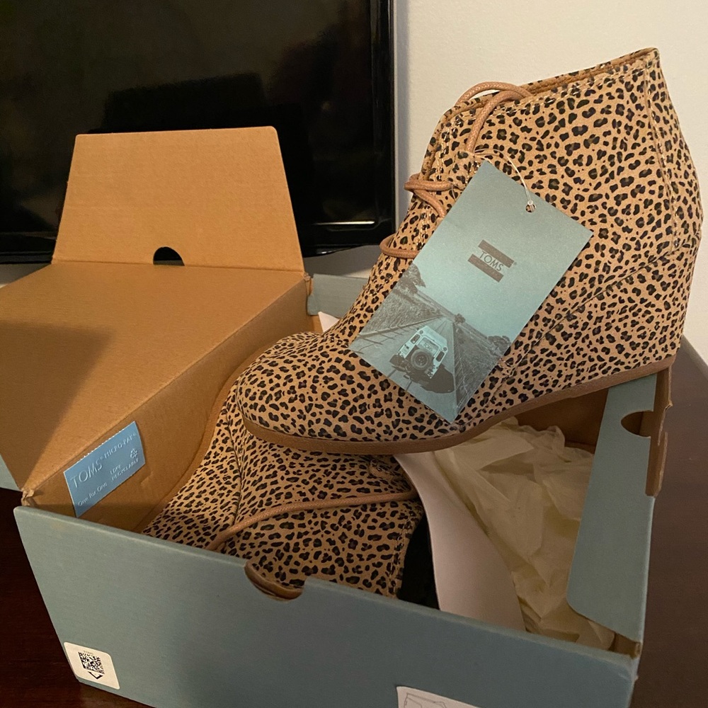 Brand New Toms Booties